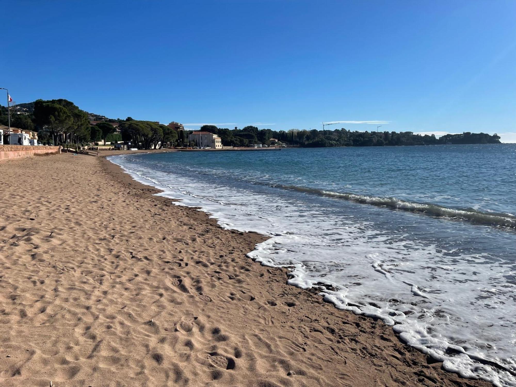 Village Cap Esterel, Piscine, Plage Saint-Raphaël Exteriör bild